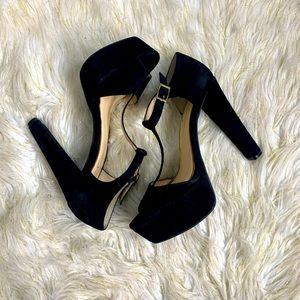 Jessica Simpson Open toe heels